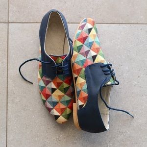 NWOT Rainbow Oxfords (Size 40)